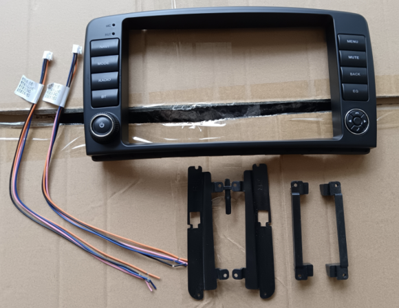 Carav 22-1865 | 9" переходная рамка Mercedes-Benz R-Class (W251) 2005-2013 (Ver.2)
