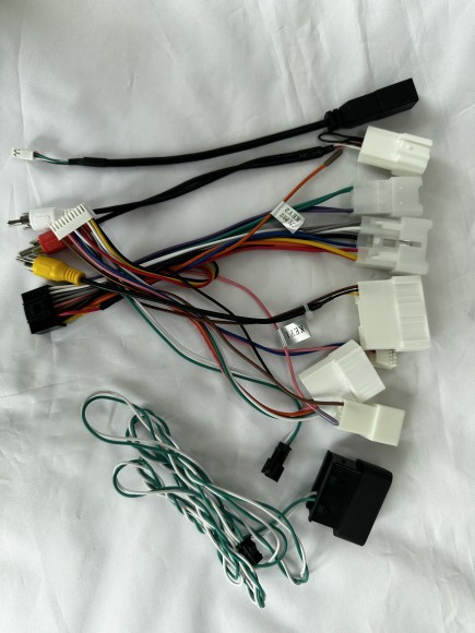 Carav 16-292 | разъем 16-pin TOYOTA Previa 2007+ (Питание + Динамики + Антенна + Руль + Camera + RCA + USB + CANBUS)
